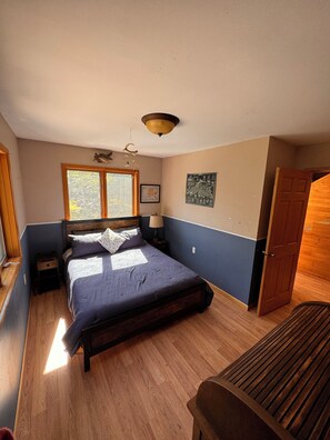 3 chambres, bureau, fer et planche Ă repasser, Wi-Fi