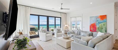 Televisión, tenis de mesa y estéreo