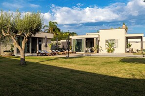 Exterior - Villa Olive & Champagne con piscina privata (Santa Maria del Focallo)