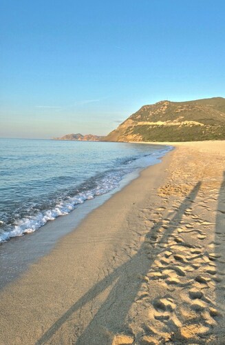 Vacation home in residence with swimming pool, near Lozari beach