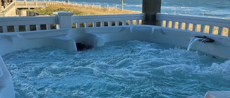 مغطس سبا خارجي