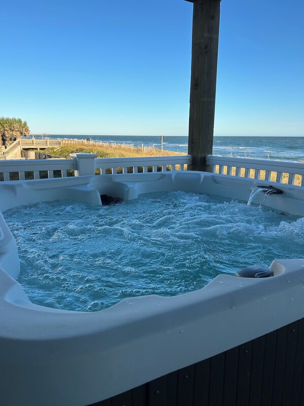 Bain à remous extérieur