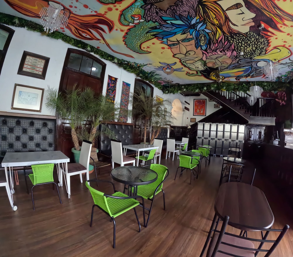 Lunas Castle Hostel by null