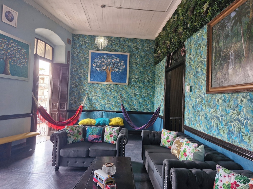 Lunas Castle Hostel by null