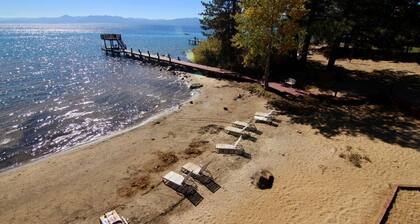 Spend Thanksgiving at Lake Tahoe North Shore at a Charming 2-bedroom resort