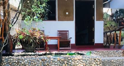Nature Lovers Safari Resort: Cozy cottages, wildlife and unforgettable safaris.