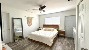 3 dormitorios, escritorio, wifi