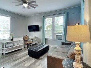 Smart TV - Pleasure Pier Retreat #2 | In Town Location (Galveston)