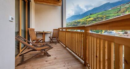 305A Apartments No 10