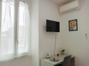 Interior - PETIT BIJOU (vacation home in Civitavecchia) (Civitavecchia)