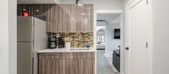 2 Bed Apt in BlackRock by beach