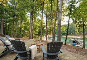 Property grounds - Luxury Lakefront retreat. Privacy gate, pool and outdoor kitchen (Buford)
