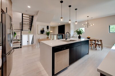 Luxury High End Downtown Living