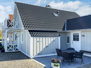 House | Exterior - Seaside Bliss With Views - By Traum Ferienwohnungen (Middelfart)