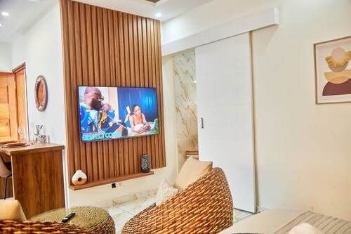 ALICIA RESIDENCE Luxurious, comfortable studio apartment