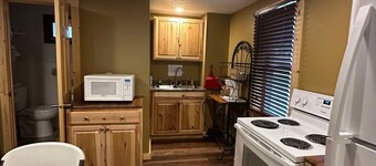 Woodlands Retreat next to the Mississippi River