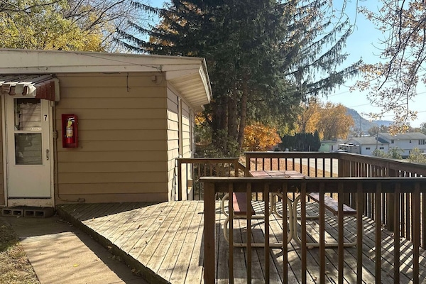 Seating area with picnic table