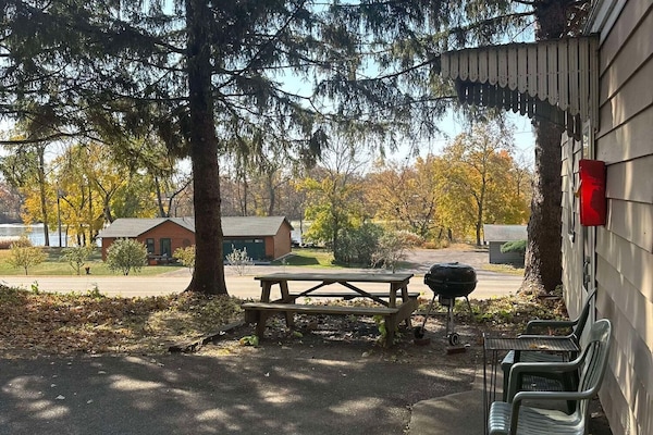 Sitting area outside of Cabin 8