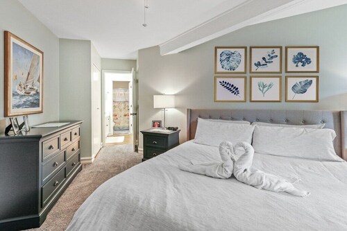 Sunset Views of Lake Geneva