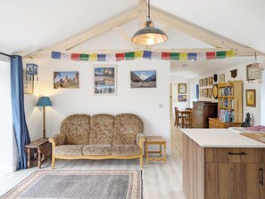 Smart TV - Khukra Kharka Cottage -  a cottage that sleeps 4 guests  in 2 bedrooms (Colworth)