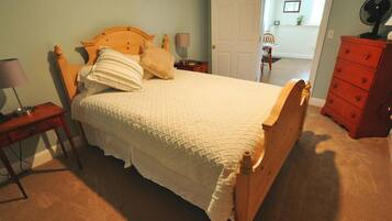 1 chambre, bureau, fer et planche Ă repasser, Wi-Fi gratuit