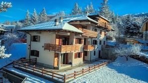 Extérieur