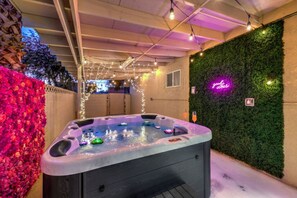 Baignoire à remous intérieure