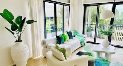 Position perfection - Mornington
Walk to beach and shops