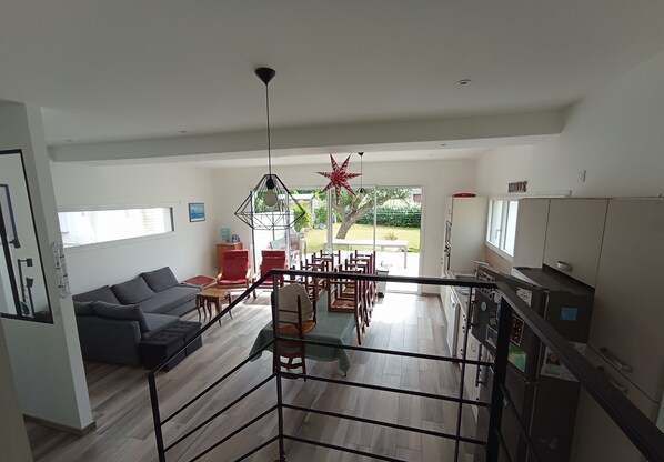 Interior - Large family home Sea access without crossing the road  (Hermanville-sur-Mer)