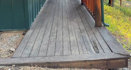 Little Belt Getaway! 3 bedroom 2 bath cabin with WiFi and hot tub.