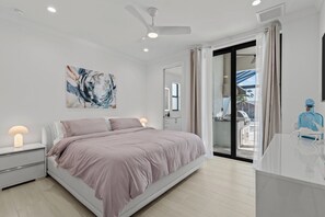 3 chambres, bureau, fer et planche à repasser, accès au Wi-Fi (inclus)