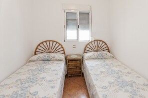 House | Exterior - Llamantol - House In Oliva (Oliva)