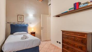 2 camere, ferro/asse da stiro, Wi-Fi gratuito, lenzuola