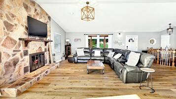 TV, fireplace, table tennis