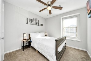 3 Schlafzimmer, Bügeleisen/Bügelbrett, kostenloses WLAN, Bettwäsche