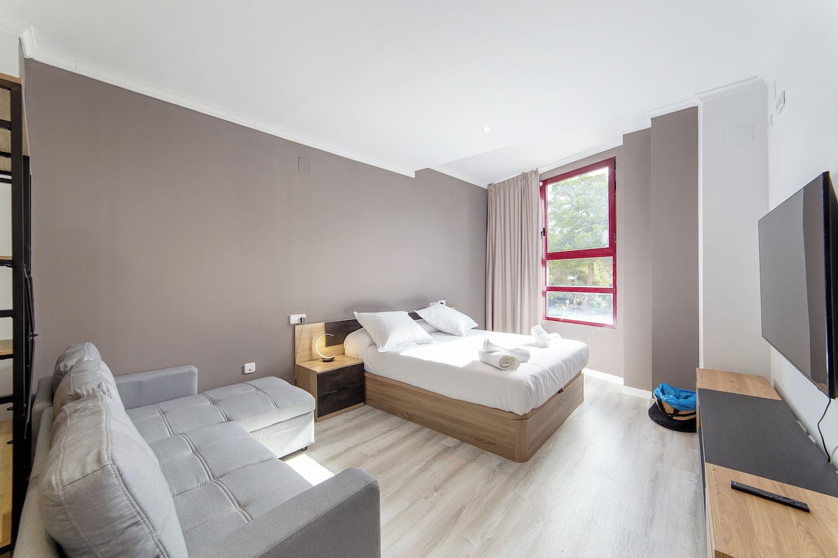 Superior Suite | 1 bedroom, premium bedding, down comforters, memory foam beds