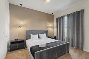 5 Schlafzimmer, Bügeleisen/Bügelbrett, Reisekinderbett, WLAN