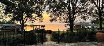 New 6-Acre Lake Escape with dock