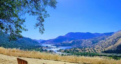 Spacious Sequoia Park 5 bed 3 bath house w/ AC & WIFI in charming Three Rivers