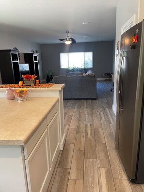 Interior - Spring Training ~ Laveen Village ~ Low cleaning fee (Phoenix)