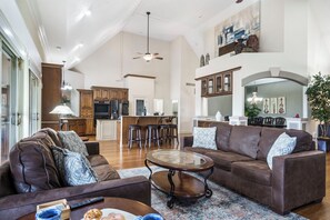 Télévision, cheminée