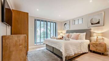 4 bedrooms, iron/ironing board, travel crib, WiFi