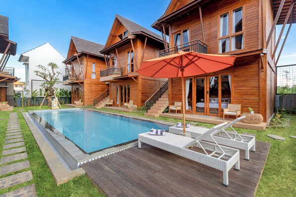 Outdoor pool - Anartha Resort Jimbaran (Jimbaran)