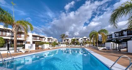 Casa Albi - Shared pool and BBQ