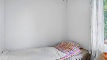3 chambres, fer et planche à repasser