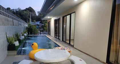 Saendee Pool Villa