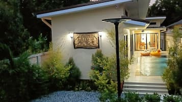 Bagian depan properti