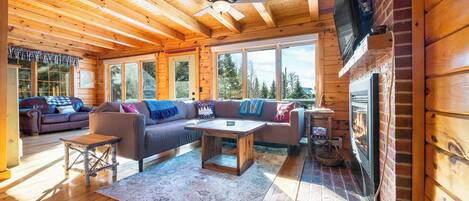 Smart TV, fireplace, foosball