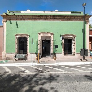 Front of property - Casa María Jimena (Chihuahua)