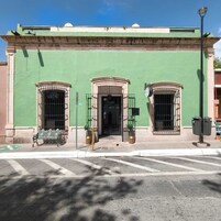 Fachada de la propiedad